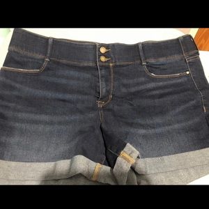 Women’s Jean Shorts